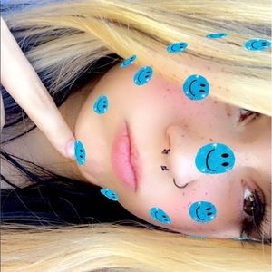 Meet your Posher, Zoe